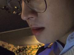 두 남자들과 평범한 일상