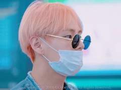 중딩 때 찌질이였던 애가 체리 머리로 나타났다 完