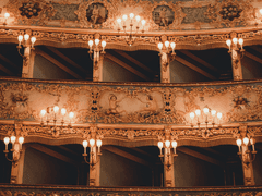 1033년, 가을에 있었던 ??