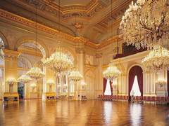 A night of short and long banquets