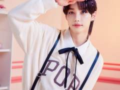 [22.12.03 시즌그리팅 티저 사진]