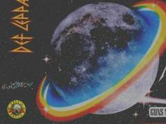 月の輝く他地の夜