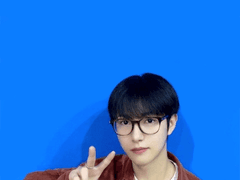 안경런쥔 카카오톡 테마