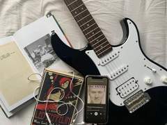 해처럼 밝고 솔나무처럼 바르게.