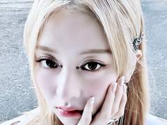 르세라핌 윤진 허윤진 토파즈 보정