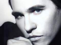 공 잘 치는 남자친구 말고 공 잘 던지는 남자친구가 이상형이라서