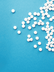 저도 슬퍼요. 혼자 슬프지 말아요