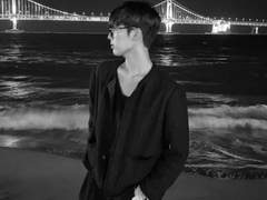 Touch Bunny, Don’t Touch! 6