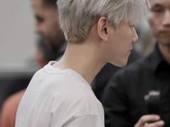 D 제 천성은 원래 늑대거든요