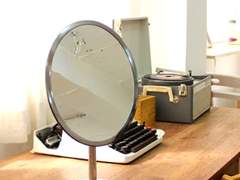 [백망되/현대팀] 비춰지고 있는 것.