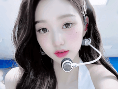 𝐏𝐈𝐍𝐊 𝐅𝐋𝐀𝐌𝐄