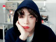 으휴, 어디서 다친 거야.