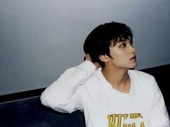 험한 달동네에는 구원자가 필요하다