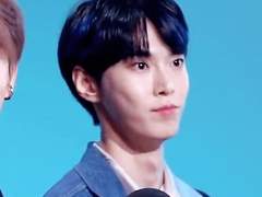 고백했을 때 반응 고르기