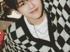 다음 생에는 너로 태어나 나를 사랑해야지