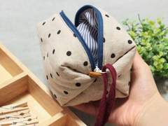 핸드메이드 박스 파우치