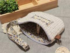 핸드메이드 손잡이 파우치