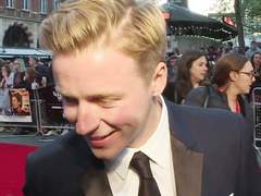 [트레버파리어/콜린스파리어] 포로로 잡힌 파리어가 독일군 진영에서 네임 상대 만나는 거