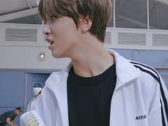 양아치였는데 짝녀보고 점점 모범생되는 이동혁이 보고싶다. 完