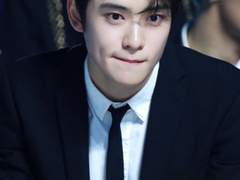 정 이사가 왜 그럴까?