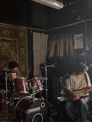 어떤 동경은 유리구슬 같아서