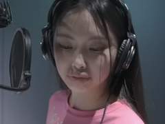 'Ditto' & 'OMG' Recording Behind