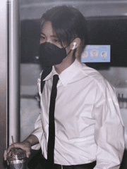 누구보다 아름답던 너에게.