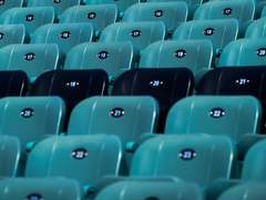 맡겨둔 표 있나요? 下