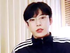 부부 싸움은 칼로 물 베기