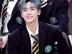 엉망진창와진창앙큼화끈 열여덟 도라이 연애 上