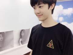 혼성 그룹 엔시티 멤버 여주의 일지 #1