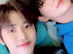 방에서 문 잠그고 지금 나한테 전화해 제발