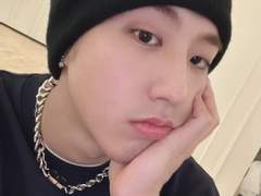 [23.02.10 인스타그램]