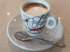 커피에 빠진 보네르조