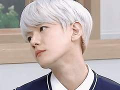 3. 고1 백현이와 스물하나 백현이