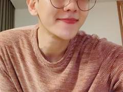 첫사랑은 아니지만