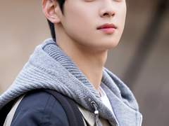 내 사랑에서는 피비린내가 난다.