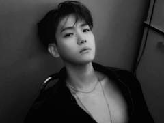 닮은 사람이라도 보면서 만족하고 싶었어