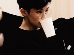 하키부 너드 걔, 하키부 신입 걔.