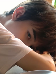 우리 집 강쥐한테 휴대폰 사줬는데 TALK