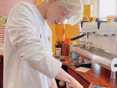 우정이랑 사랑의 차이는 한 끗 차이 talk