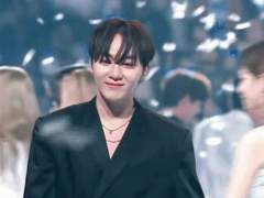 벚꽃잎이 흩날리면