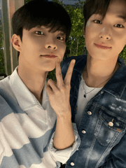 너로 물든 느낌