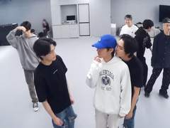 댄스동아리의 그 두 선배