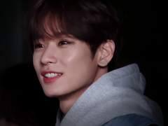 고딩동창이 대학 가서 내 이상형으로 변해있음 21