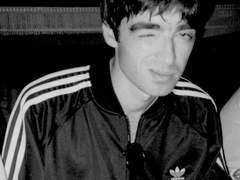 [리암노엘] 조폭 리암과 그의 사무실 경리 노엘 4