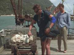 Dr. 모로 메이킹때 나오던 브금