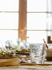 밧울이 어쨌든 밥을 먹는 세계관