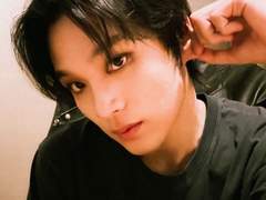 솔직히 나 좋아하지?