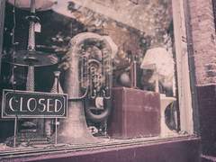 저택이 삼킨 내일